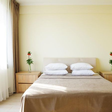 Chiernomorskie Apartamenty Odessa Ngoại thất bức ảnh