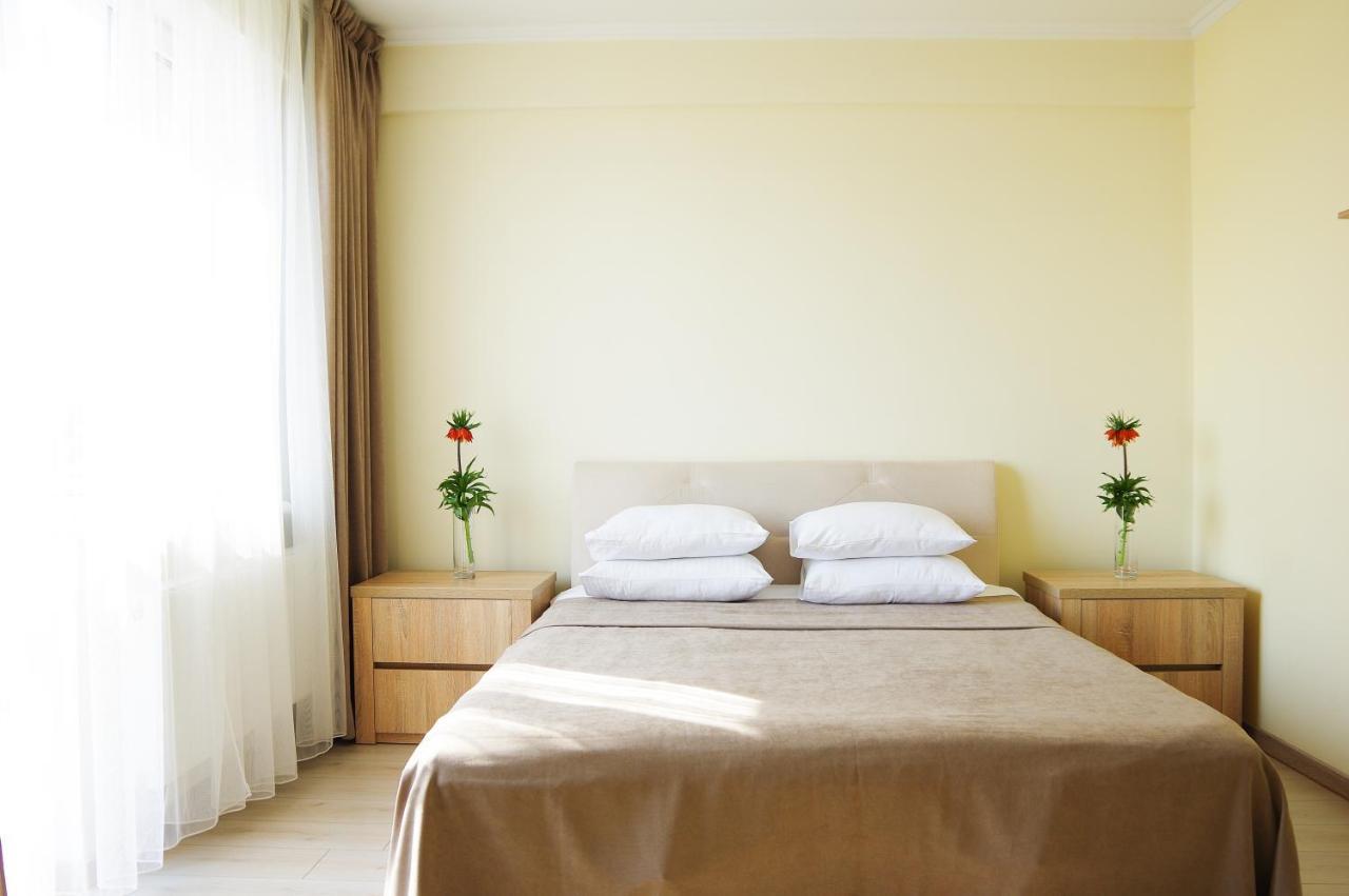 Chiernomorskie Apartamenty Odessa Ngoại thất bức ảnh
