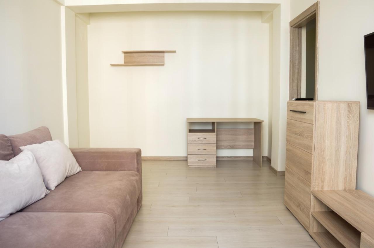 Chiernomorskie Apartamenty Odessa Ngoại thất bức ảnh