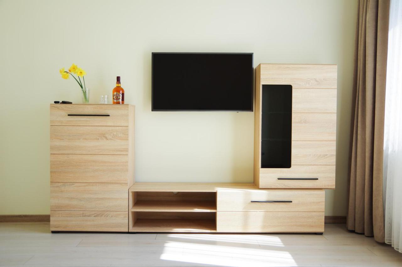Chiernomorskie Apartamenty Odessa Ngoại thất bức ảnh