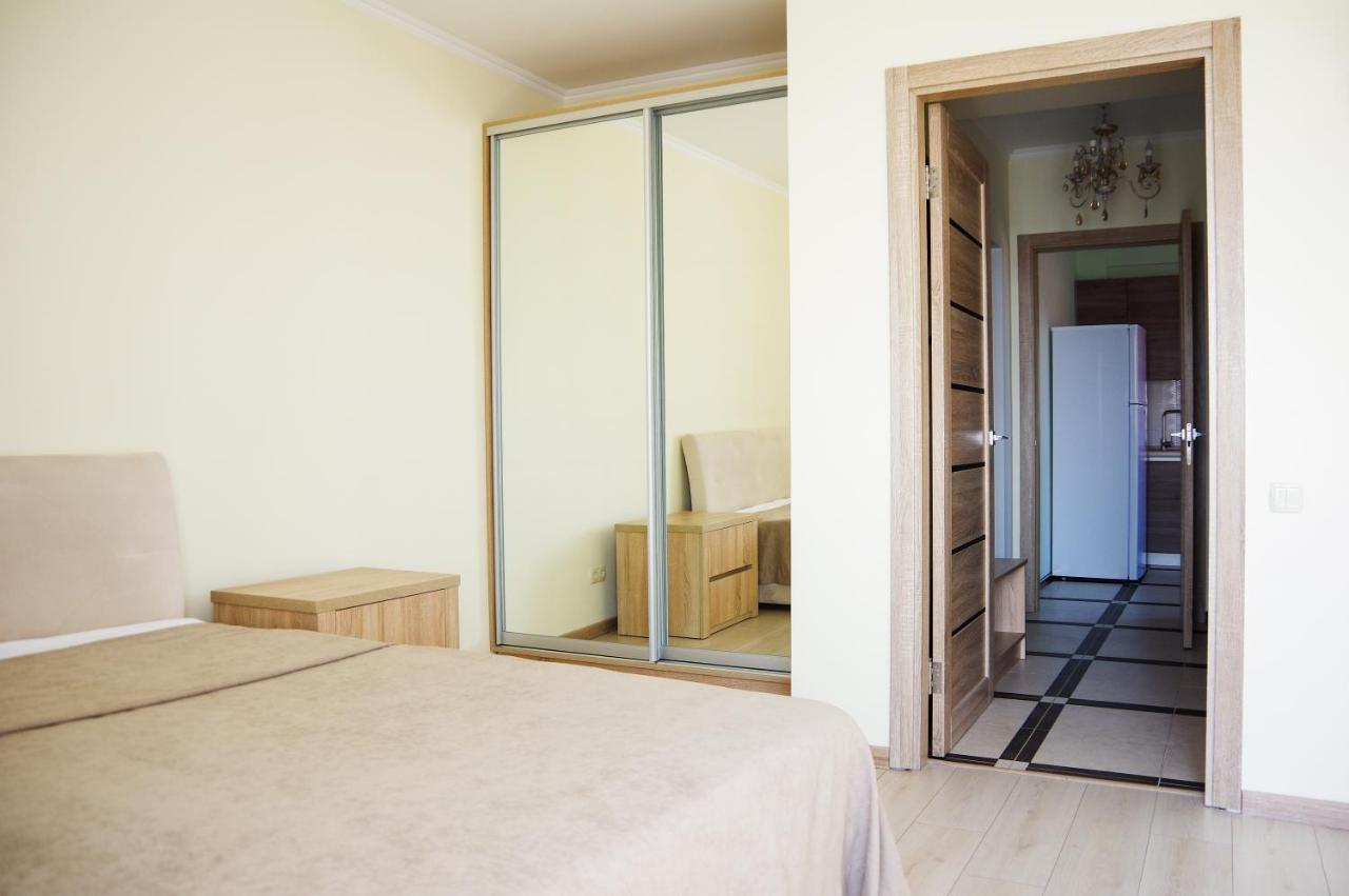 Chiernomorskie Apartamenty Odessa Ngoại thất bức ảnh